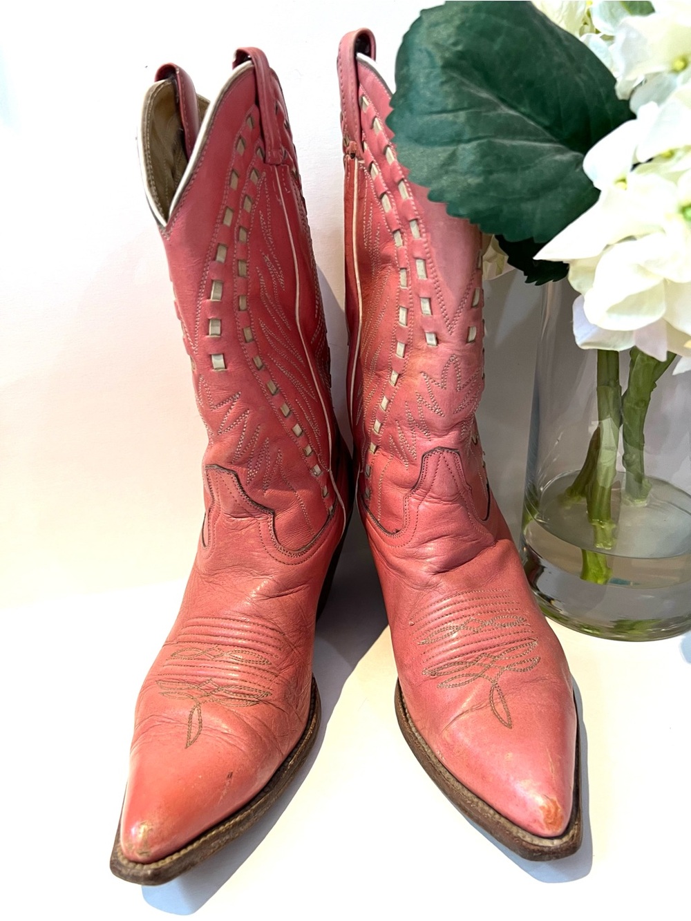 Vintage Fox Brand Pink Leather Western Heeled Boots Made in Mexico